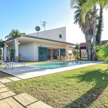 Green House Comiso Bagian luar foto